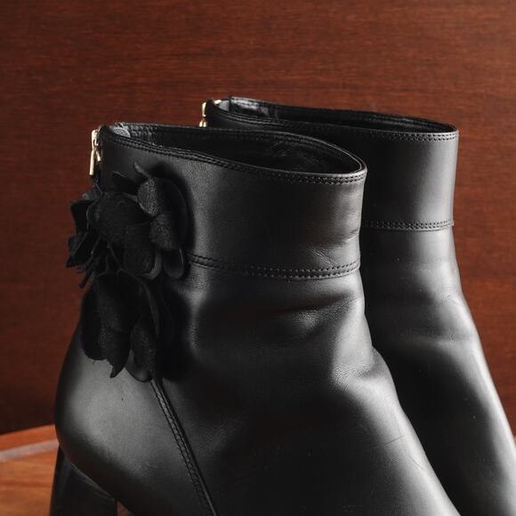 Tory Burch Boots Womens Size 10M Black Blossom Ankle Leather Heeled Modern Zip - Picture 5 of 15